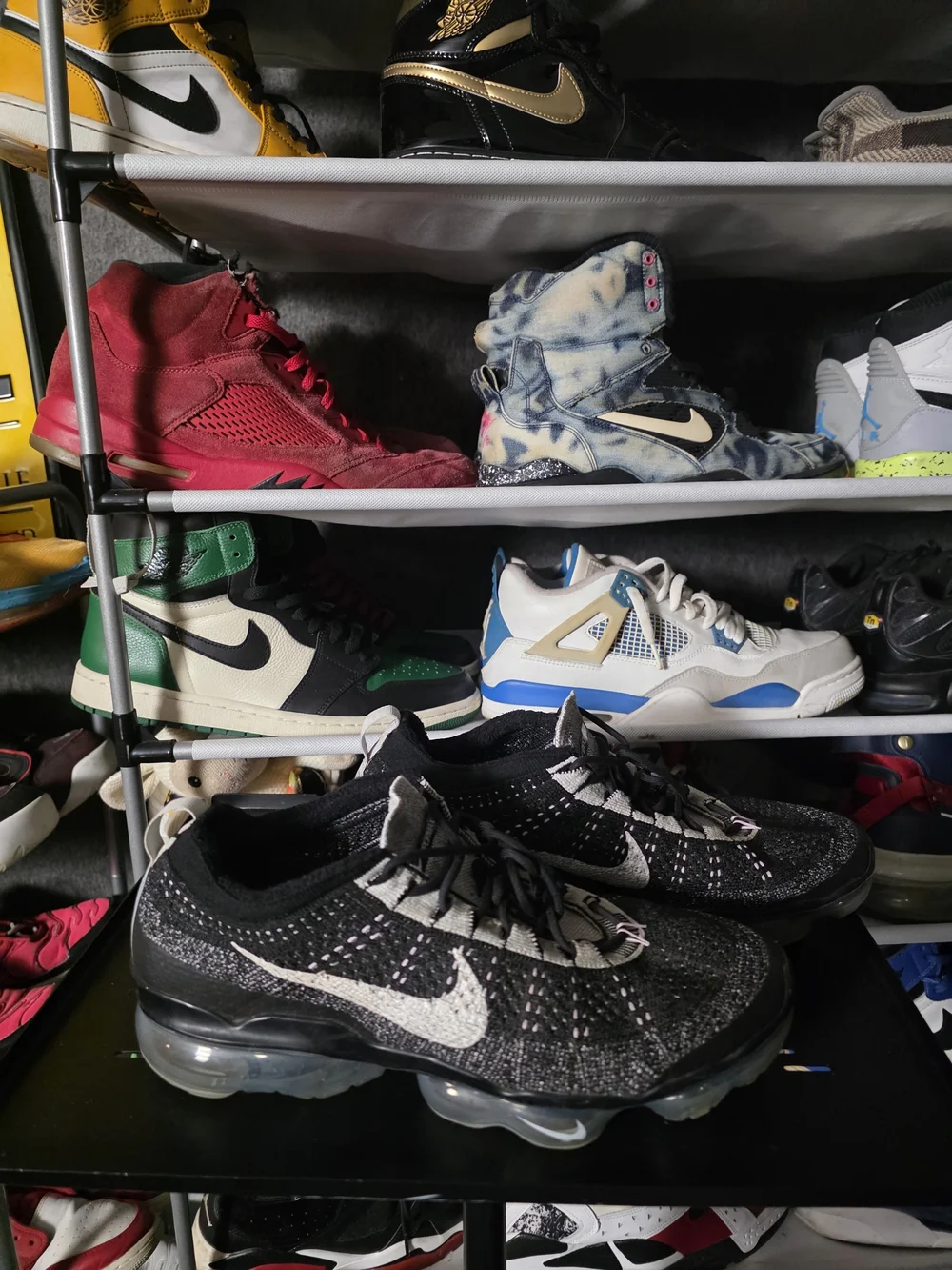 🔥 Nike Black and Pearl Flyknit VaporMax 2023 Men Size 9.5 Running Shoes
